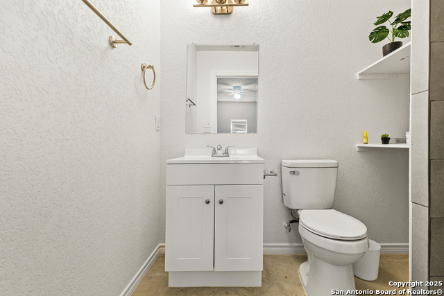 Image 26 of 44 For 128 County Road 2672