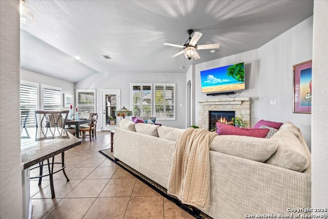 Image 15 of 45 For 2711 Trinity Glade