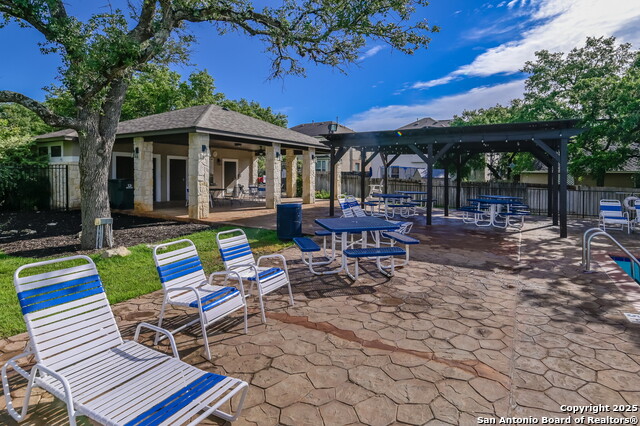 Image 35 of 45 For 2711 Trinity Glade