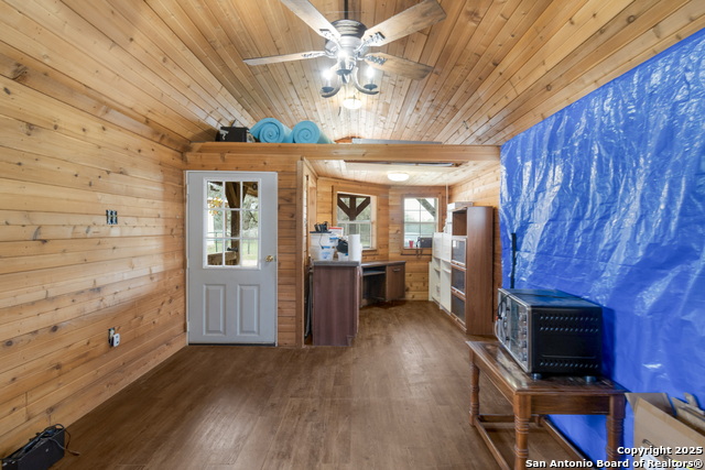 Image 23 of 24 For 4892 County Road 427