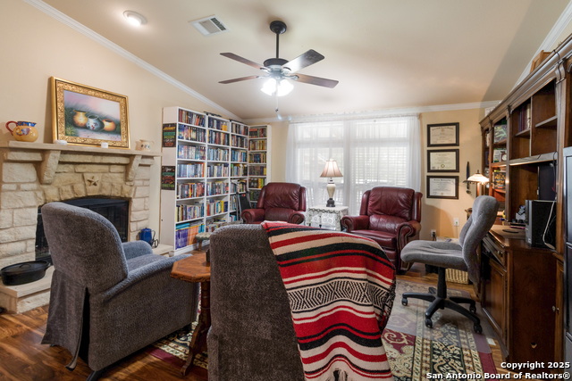 Image 9 of 24 For 4892 County Road 427