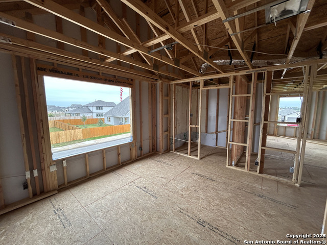 Image 24 of 38 For 7115 Lower Crossing