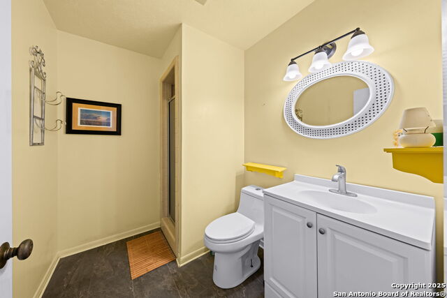 Image 11 of 31 For 88 Oak Alley