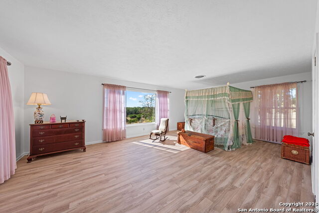 Image 17 of 31 For 88 Oak Alley