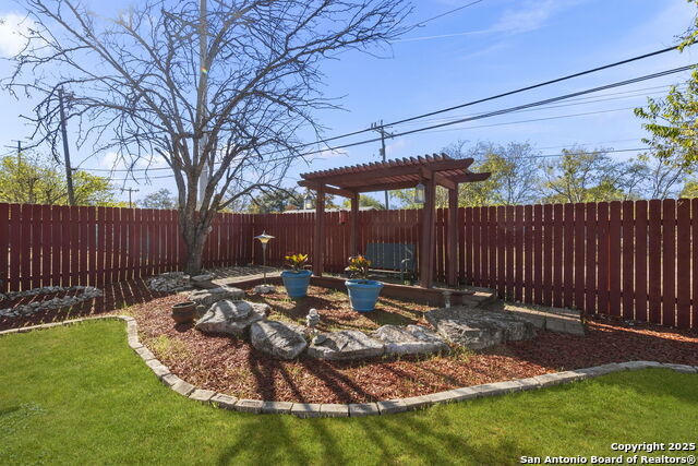 Image 38 of 50 For 8211 Quail Creek