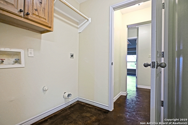 Image 31 of 33 For 2223 Sun Chase Blvd