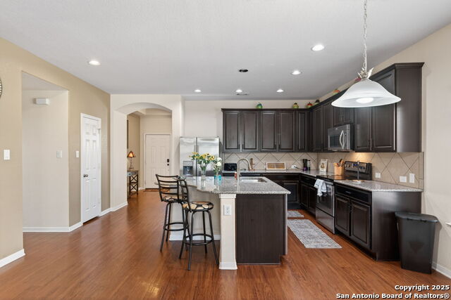 Image 11 of 29 For 147 Brookview