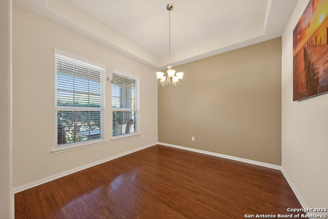 Image 5 of 29 For 147 Brookview