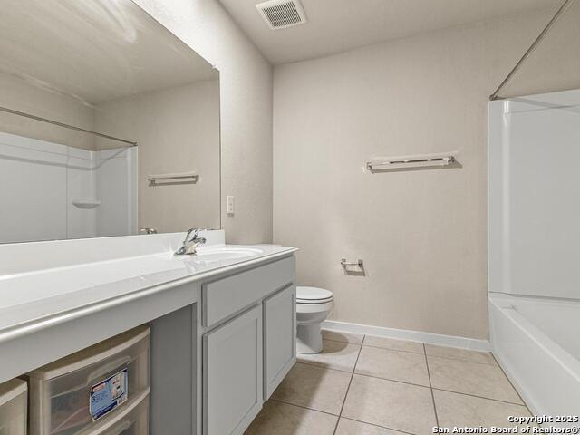 Listing photo id 13 for 6814 Emerald Valley