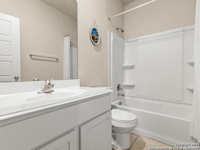 Listing photo id 21 for 6814 Emerald Valley