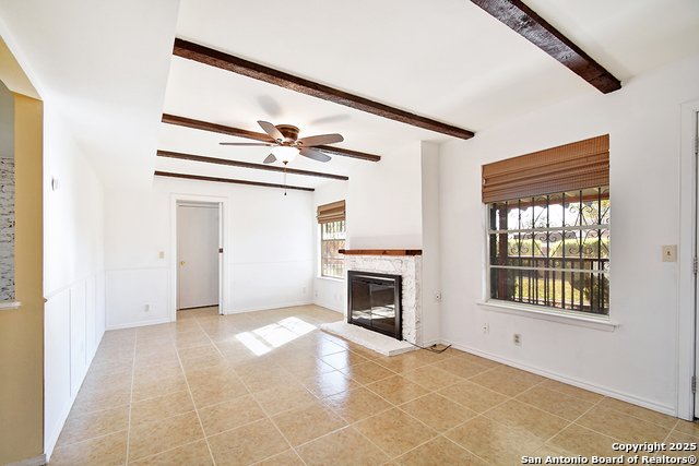 Image 11 of 26 For 9722 Berryville