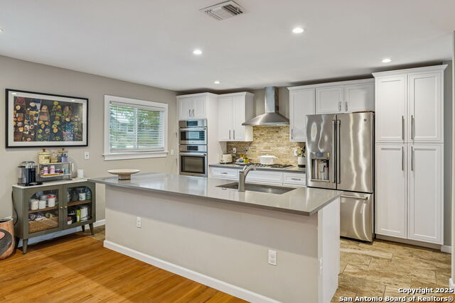 Image 16 of 42 For 119 Blakeley Dr