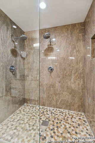 Image 24 of 42 For 119 Blakeley Dr