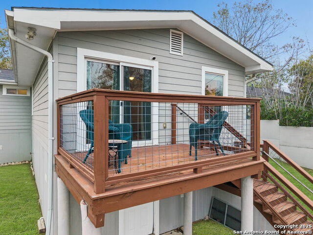 Image 25 of 42 For 119 Blakeley Dr