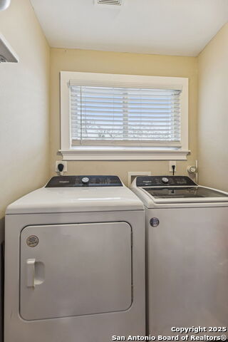 Image 33 of 42 For 119 Blakeley Dr