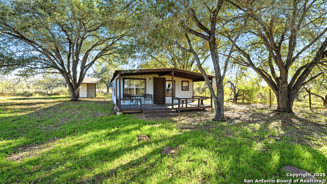 Details for 74 County Road 454, Stockdale, TX 78160