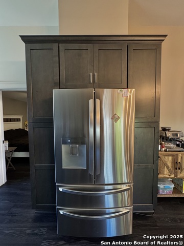 Image 15 of 26 For 1106 High N