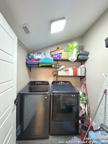 Image 17 of 26 For 1106 High N