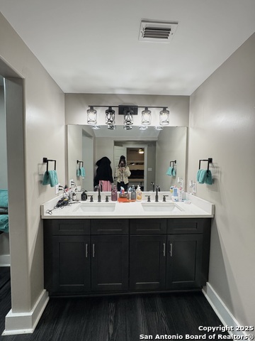 Image 19 of 26 For 1106 High N