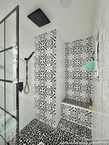 Image 21 of 26 For 1106 High N