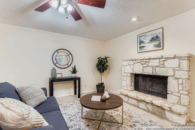 Image 11 of 27 For 3430 Turtle Village 101