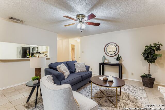 Image 12 of 27 For 3430 Turtle Village 101