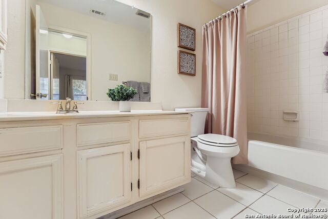 Image 20 of 27 For 3430 Turtle Village 101