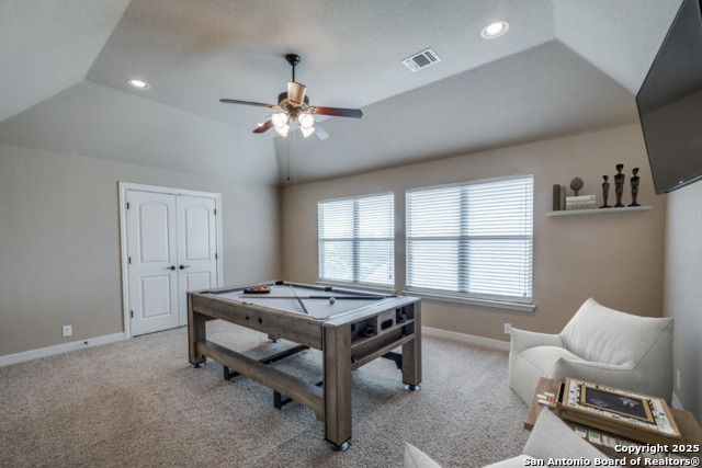 Image 17 of 25 For 5318 Statice Hunt