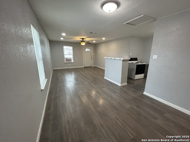 Image 3 of 17 For 206 Edna 1