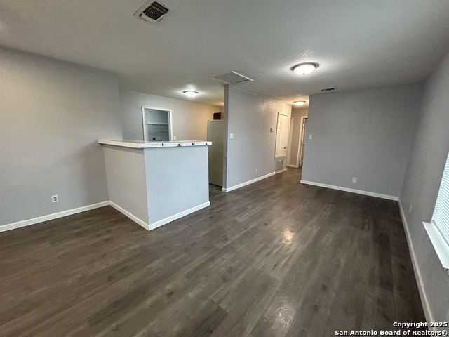 Image 5 of 17 For 206 Edna 1