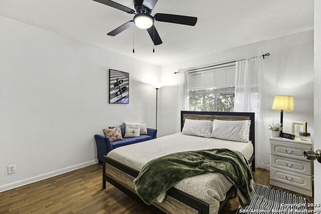 Image 12 of 19 For 321 Zebra Dr