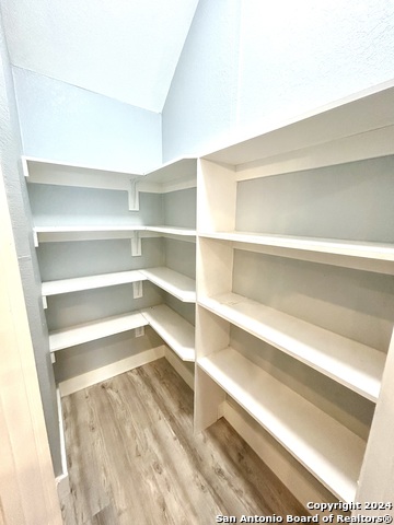 Image 12 of 31 For 810 Martin Luther King Drive