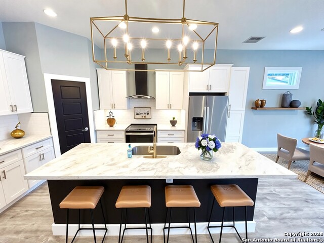 Image 4 of 31 For 810 Martin Luther King Drive