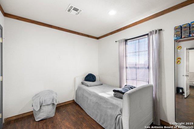 Image 25 of 51 For 23019 Hilltop Peaks