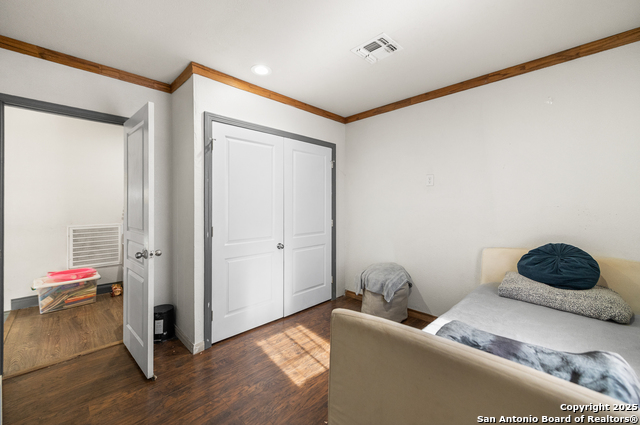 Image 26 of 51 For 23019 Hilltop Peaks