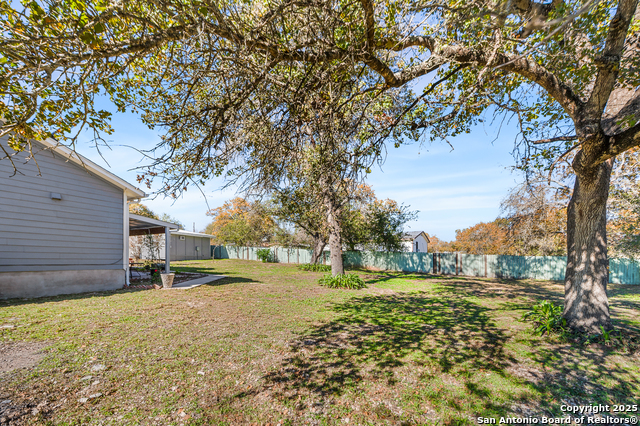 Image 33 of 51 For 23019 Hilltop Peaks