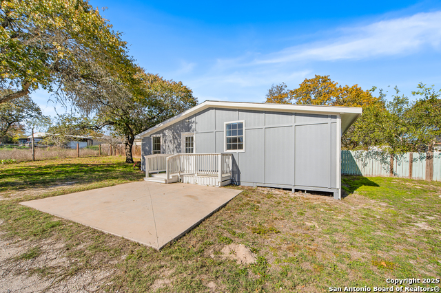 Image 37 of 51 For 23019 Hilltop Peaks