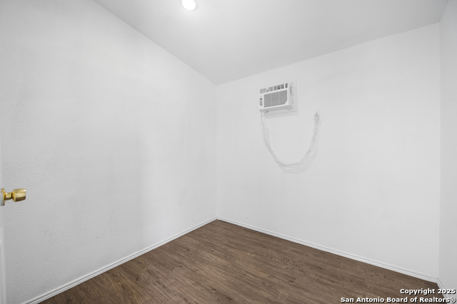 Image 47 of 51 For 23019 Hilltop Peaks