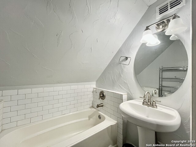 Image 23 of 37 For 1227 Willow Street 1