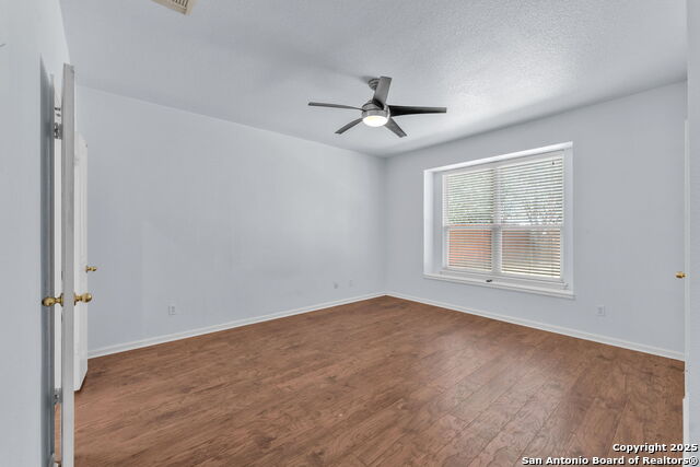 Image 20 of 42 For 3027 Fall Mist