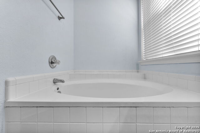 Image 25 of 42 For 3027 Fall Mist