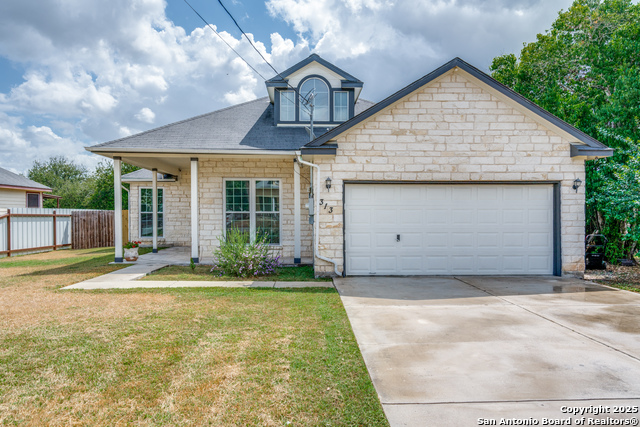 Details for 313 6th St S, Kenedy, TX 78119