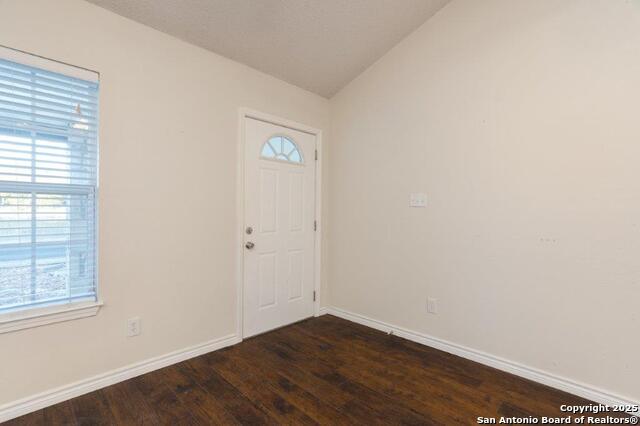 Image 5 of 24 For 218 Ebner Street