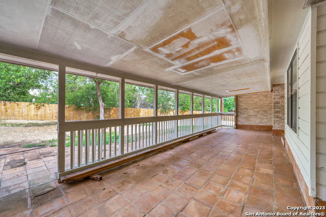 Image 22 of 25 For 15410 Circle Path St