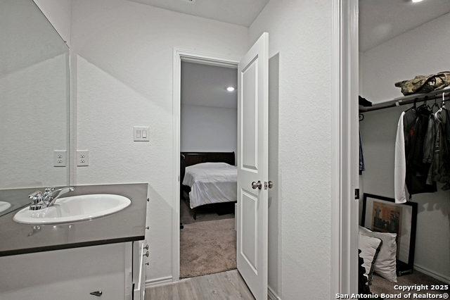 Image 10 of 18 For 5115 Schaeffer