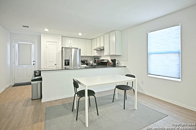 Image 3 of 18 For 5115 Schaeffer