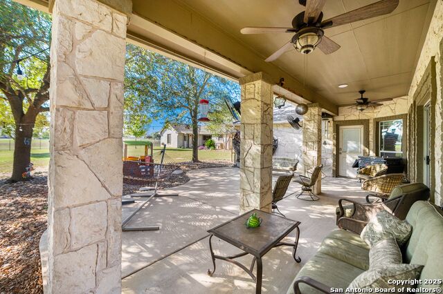 Listing photo id 14 for 133 Private Road 4664