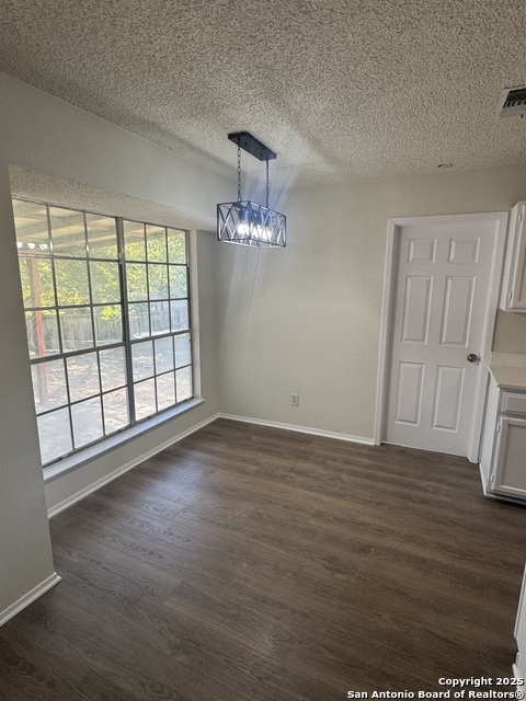 Image 5 of 11 For 13907 Mission