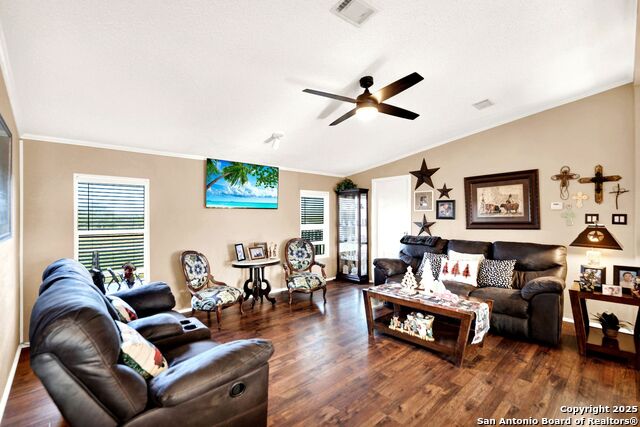 Image 22 of 46 For 498 Private Road 4222