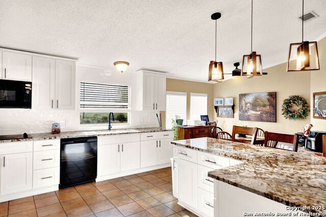 Image 25 of 46 For 498 Private Road 4222